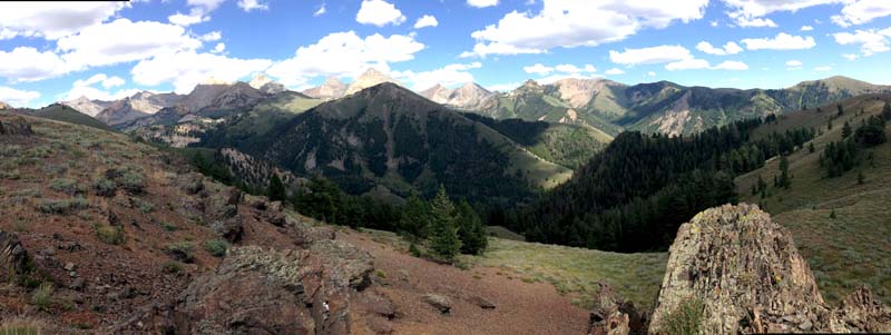 pioneer-mountains-panorama